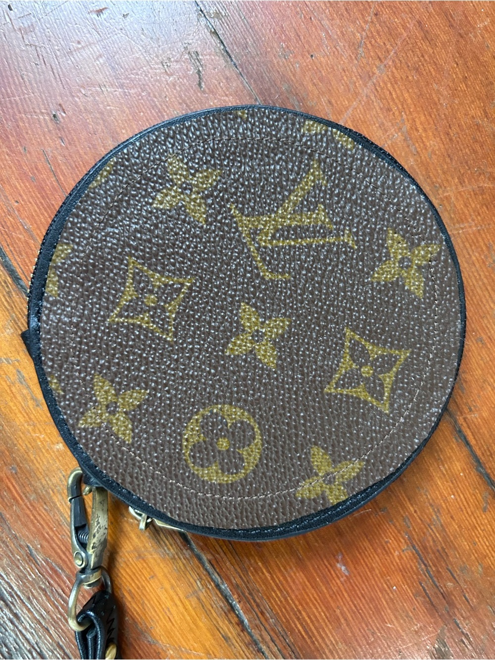 Upcycled Round Wristlet Coin Pouch with  Louis Vuitton Monogram Canvas - Picture 4 of 6
